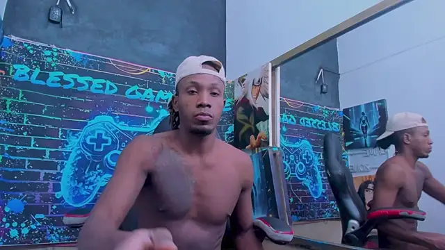 Jeanpieroo26 online show from February 2026 07:42:02 PM