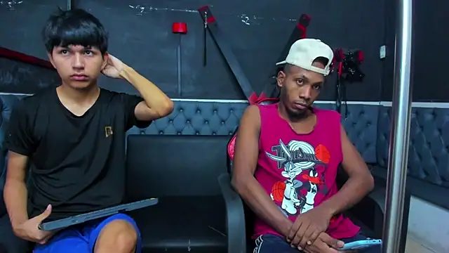 Jeanpieroo26 online show from February 2026 07:47:02 PM