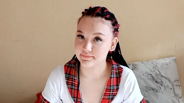 Snapshot of MarylinAmell chatting on February 2026 08:24:02 AM MarylinAmell online show from February 2026 08:24:02 AM