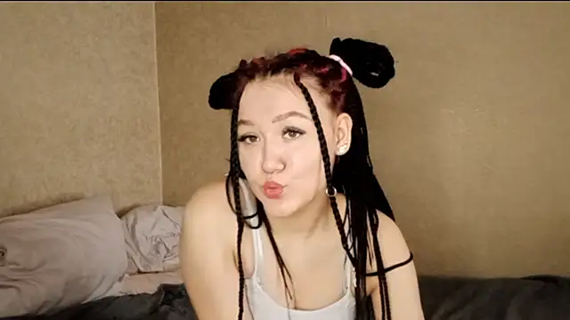 Snapshot of MarylinAmell chatting on February 2026 09:29:02 AM MarylinAmell online show from February 2026 09:29:02 AM