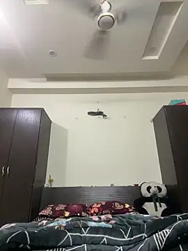 raavigirl online show from March 2026 06:45:02 PM