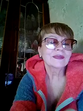 SophieBurns online show from April 2026 01:41:02 PM