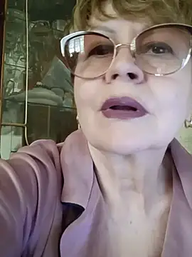 SophieBurns online show from May 2026 10:47:01 AM