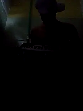 Snapshot of baby_22cm chatting on April 2026 08:24:02 PM baby 22cm online show from April 2026 08:24:02 PM