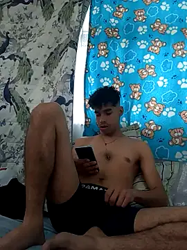 Snapshot of baby_22cm chatting on May 2026 03:06:01 PM baby 22cm online show from May 2026 03:06:01 PM