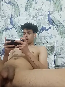 Snapshot of baby_22cm chatting on May 2026 04:31:01 AM baby 22cm online show from May 2026 04:31:01 AM