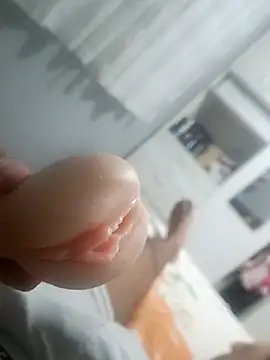 Snapshot of marcosrodrigues chatting on February 2026 11:09:02 PM marcosrodrigues online show from February 2026 11:09:02 PM