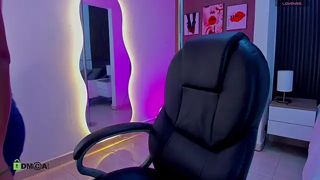 Dulcecooper1 online show from March 2026 07:39:01 PM