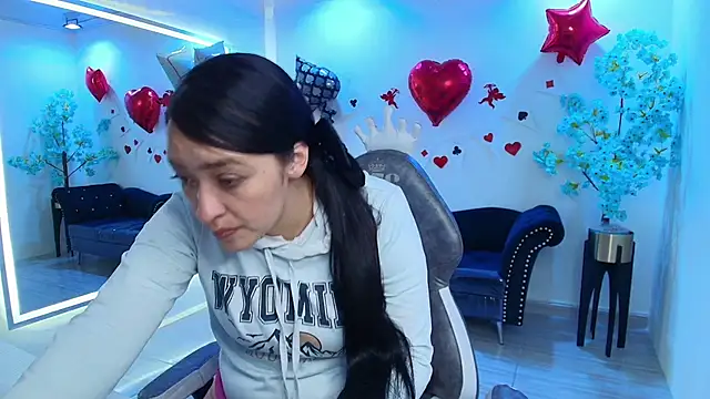 Alanna  scott online show from February 2026 03:24:02 AM