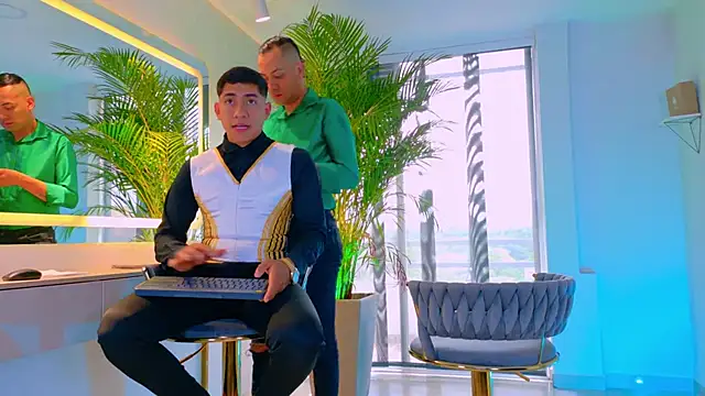 Snapshot of AxelBlaze_ chatting on February 2026 06:22:02 PM AxelBlaze online show from February 2026 06:22:02 PM