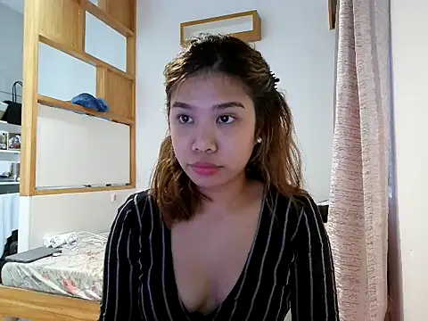 Snapshot of Avery_69 chatting on March 2026 10:01:01 AM Avery 69 online show from March 2026 10:01:01 AM