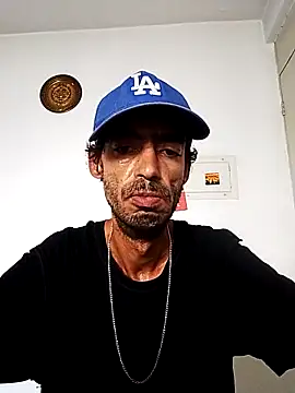 Swicth love online show from April 2026 04:37:01 PM