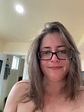 Snapshot of Naomi_Blaire chatting on March 2026 10:59:02 PM Naomi Blaire online show from March 2026 10:59:02 PM