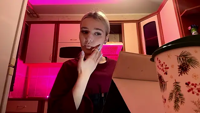 Snapshot of MiaBerlateen chatting on February 2026 06:26:01 PM MiaBerlateen online show from February 2026 06:26:01 PM