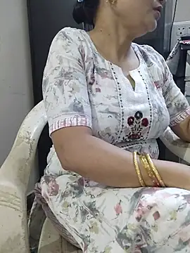 SexybeboX online show from April 2026 05:47:02 AM