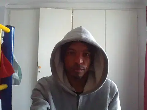 lavelle26 online show from April 2026 08:28:02 AM