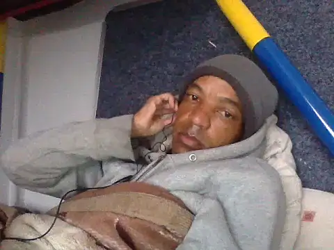 lavelle26 online show from April 2026 06:53:01 AM