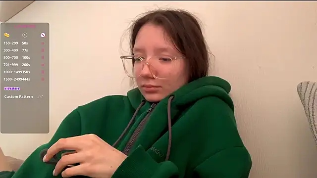 Snapshot of LakendraNoren chatting on February 2026 07:15:01 AM LakendraNoren online show from February 2026 07:15:01 AM