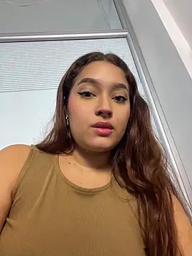 Emily Harpeer online show from May 2026 12:11:02 PM
