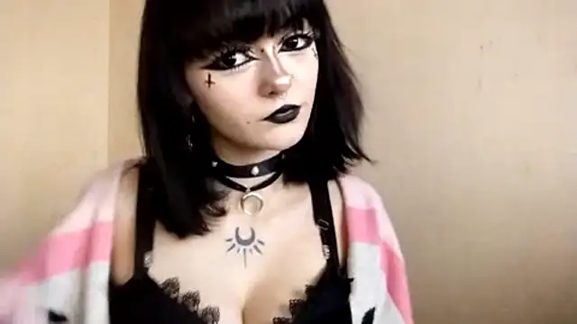 Snapshot of SmilingPatent chatting on February 2026 01:09:01 PM SmilingPatent online show from February 2026 01:09:01 PM