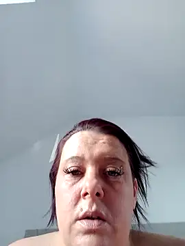 Snapshot of louisa36 chatting on April 2026 08:39:03 AM louisa36 online show from April 2026 08:39:03 AM