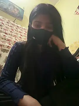 Snapshot of Cutedesigirl chatting on February 2026 04:32:01 PM Cutedesigirl online show from February 2026 04:32:01 PM