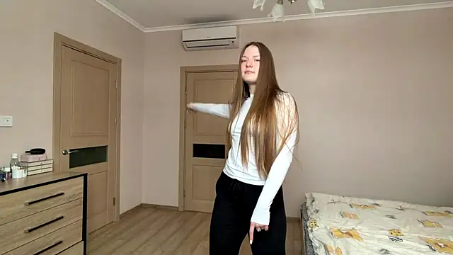 Snapshot of Milayouknow chatting on February 2026 07:26:01 AM Milayouknow online show from February 2026 07:26:01 AM