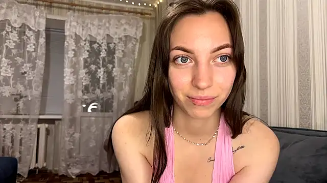 Snapshot of NancieBrack chatting on February 2026 06:39:02 PM NancieBrack online show from February 2026 06:39:02 PM