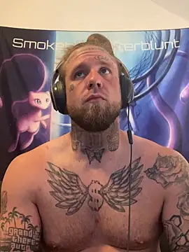 Smokebluntafterblunt online show from May 2026 01:11:02 AM