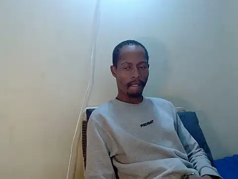 MRSHYGUY29 online show from May 2026 05:21:02 PM
