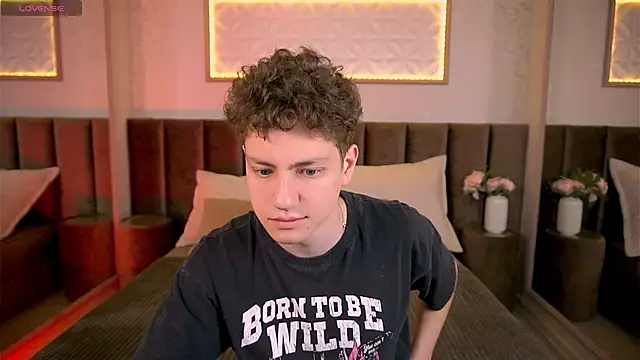 StefanBev online show from February 2026 07:32:02 PM