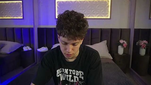 StefanBev online show from March 2026 07:50:01 PM