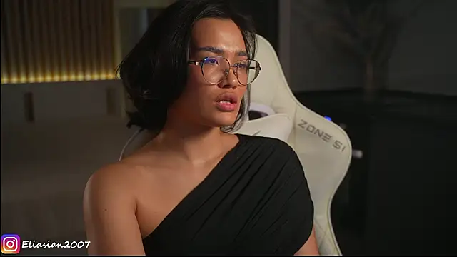 Snapshot of Eliasian chatting on March 2026 02:38:01 PM Eliasian online show from March 2026 02:38:01 PM