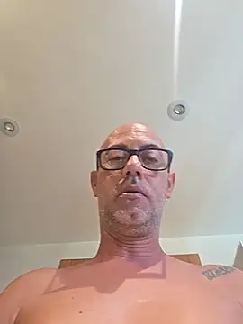 pareja47 online show from July 2026 01:51:02 PM