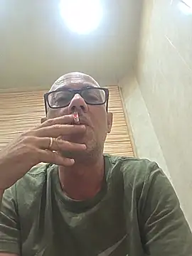 pareja47 online show from July 2026 05:28:02 PM