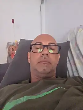 pareja47 online show from July 2026 02:32:01 PM
