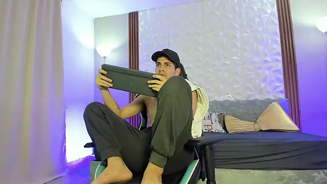 Devil group  online show from February 2026 04:41:02 AM