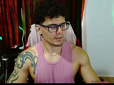 Logan0626 online show from May 2026 01:06:01 PM