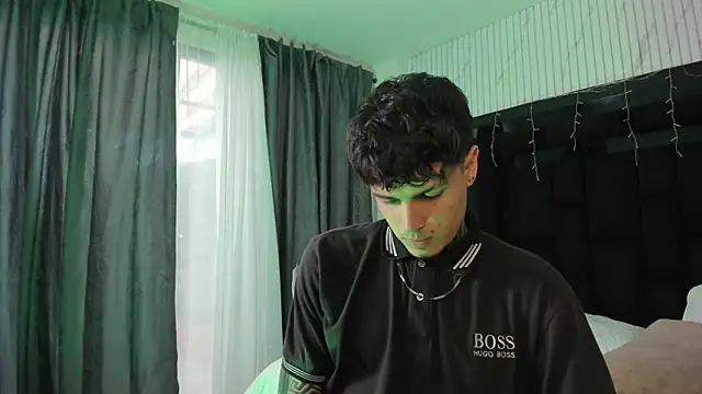 Snapshot of Declan-Foxx chatting on April 2026 08:51:01 PM Declan-Foxx online show from April 2026 08:51:01 PM