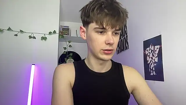 YourMilkyGuy online show from April 2026 03:20:01 PM