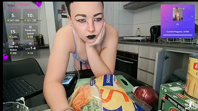 Snapshot of kittyfitty29 chatting on April 2026 08:09:02 PM kittyfitty29 online show from April 2026 08:09:02 PM