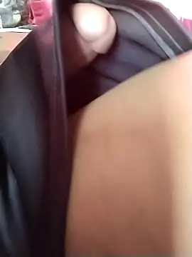 Snapshot of Flakotte chatting on March 2026 06:12:02 PM Flakotte online show from March 2026 06:12:02 PM