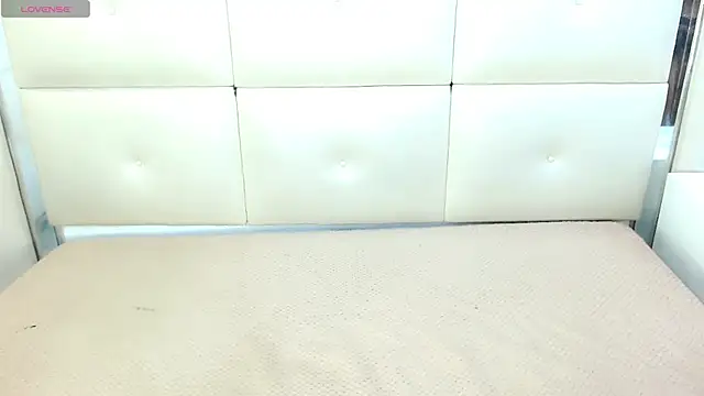 Snapshot of isahotx chatting on February 2026 04:41:01 AM isahotx online show from February 2026 04:41:01 AM