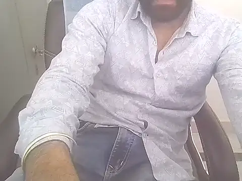 Snapshot of Ronny69y chatting on February 2026 05:58:01 AM Ronny69y online show from February 2026 05:58:01 AM