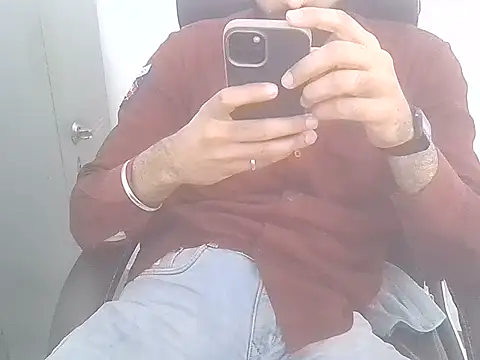 Snapshot of Ronny69y chatting on February 2026 05:49:01 AM Ronny69y online show from February 2026 05:49:01 AM