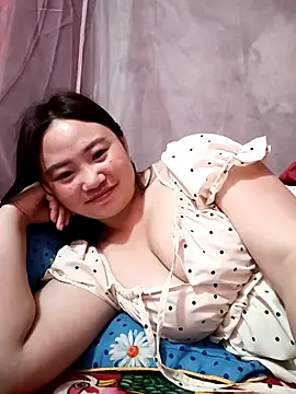 Snapshot of lisn-cute chatting on May 2026 01:50:01 PM lisn-cute online show from May 2026 01:50:01 PM