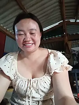 Snapshot of lisn-cute chatting on May 2026 10:55:01 AM lisn-cute online show from May 2026 10:55:01 AM