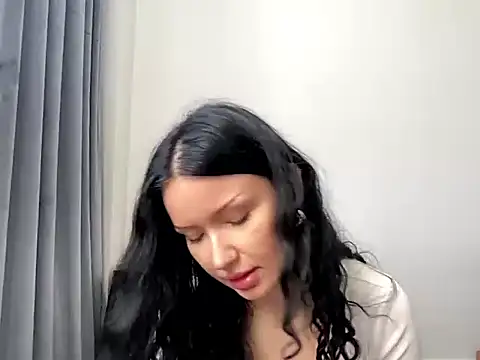 JoanGold online show from March 2026 08:18:01 AM