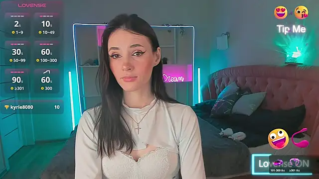 JennyferMore online show from April 2026 08:48:02 PM