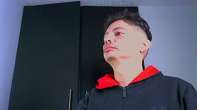 Snapshot of Thommas8a chatting on February 2026 02:52:02 AM Thommas8a online show from February 2026 02:52:02 AM